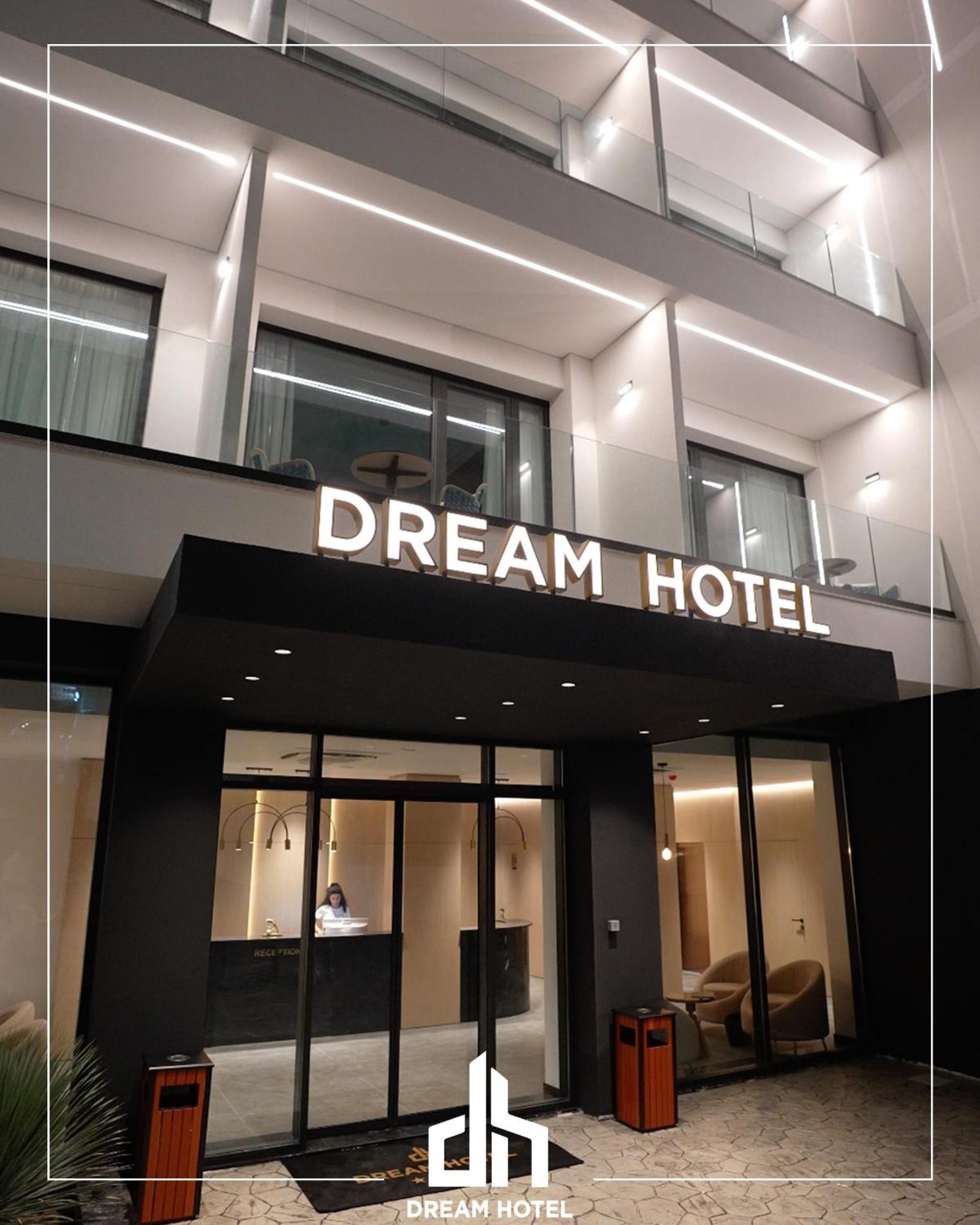 Hotel Dream