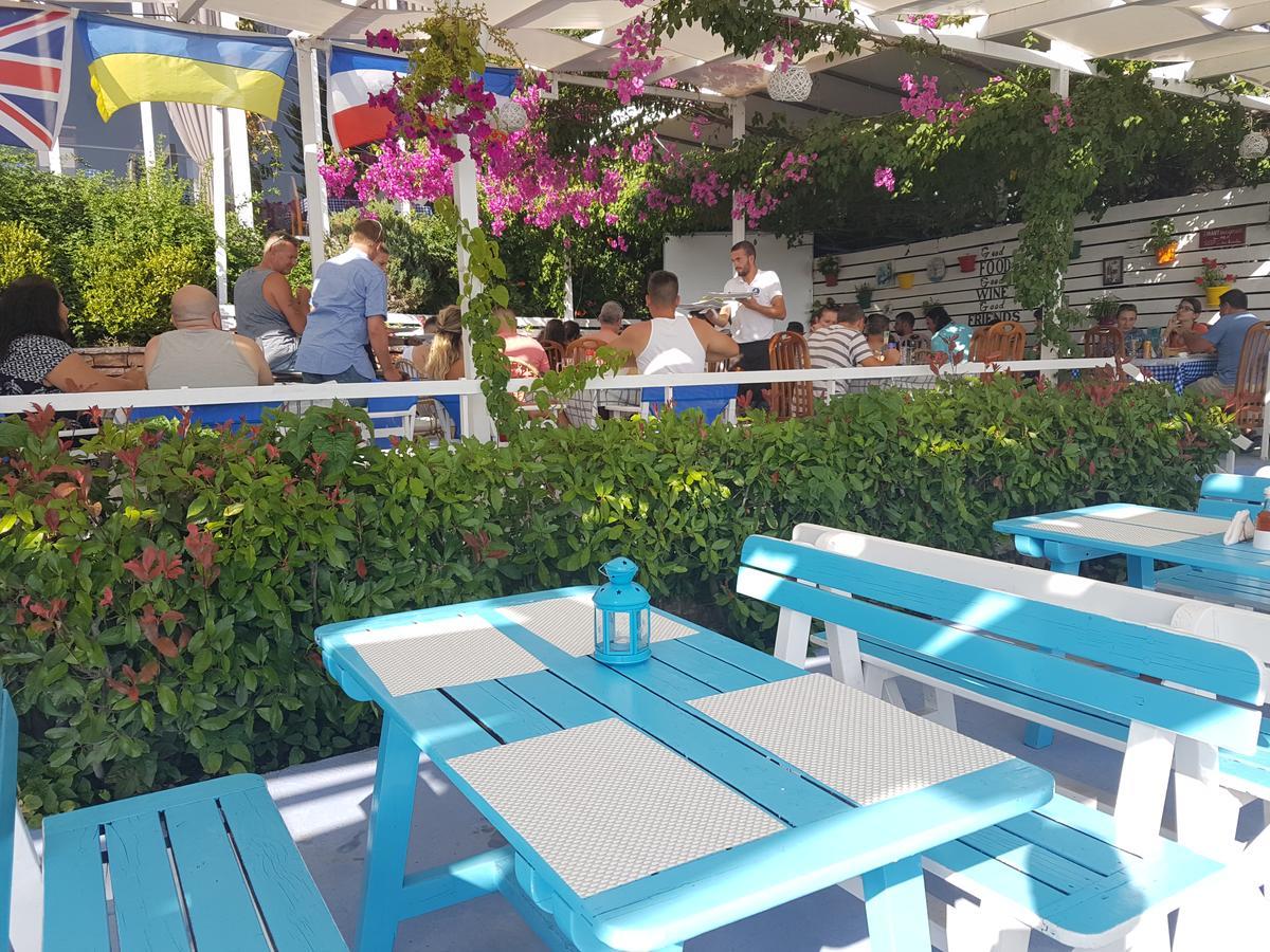 Dream Hotel 4*